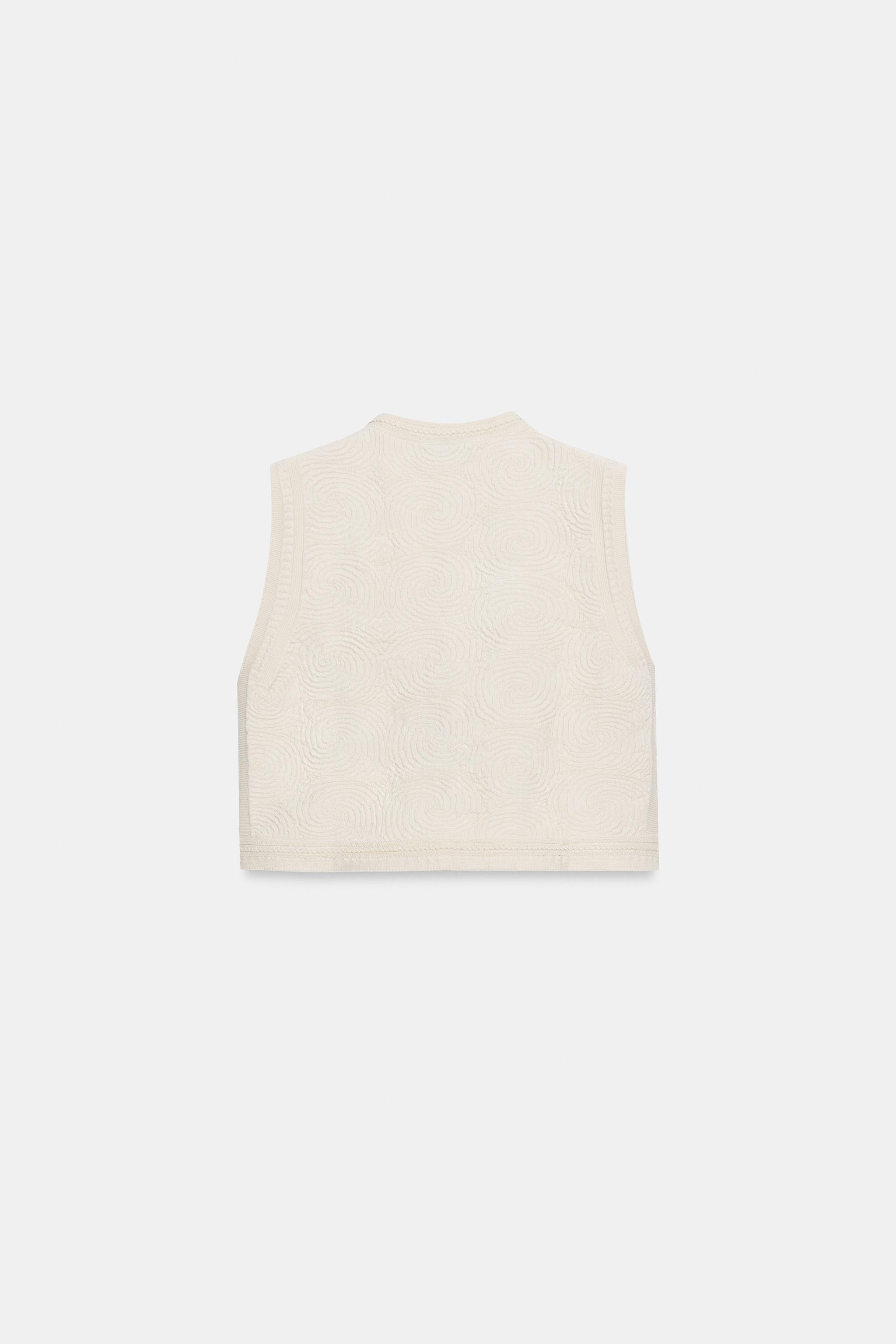 TOP GILET EN MAILLE STRUCTURÉE